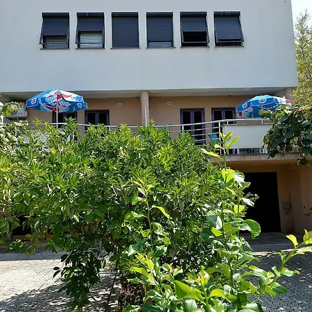 Apartman Bozena Zára
