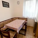 Bozena Διαμέρισμα *
