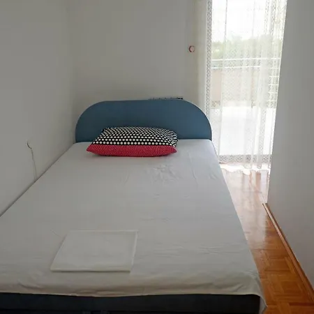 Bozena Apartment *